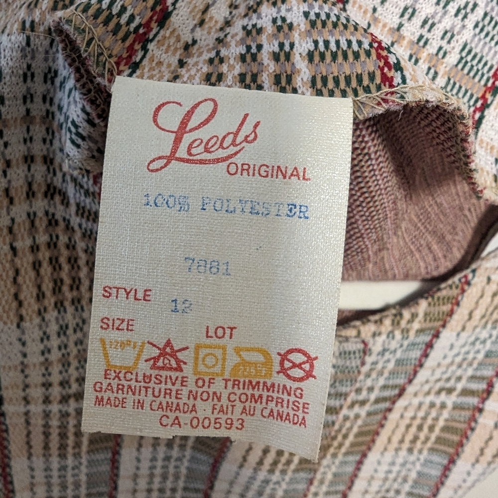 Vintage Leeds Tweed-Like Vest - Picture 4 of 7